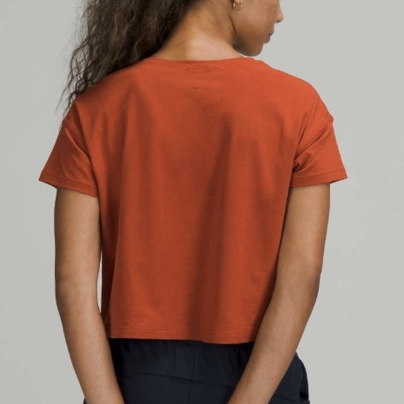 Lululemon Cates Tee in Aztec Brick EUC - Picture 2 of 6